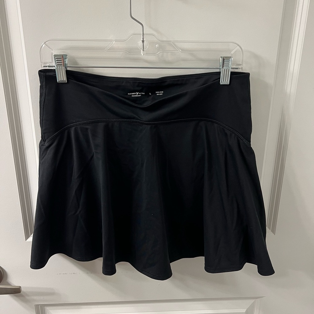 OLD NAVY ACTIVE Powersoft High-Rise Go-Dry black skort, large